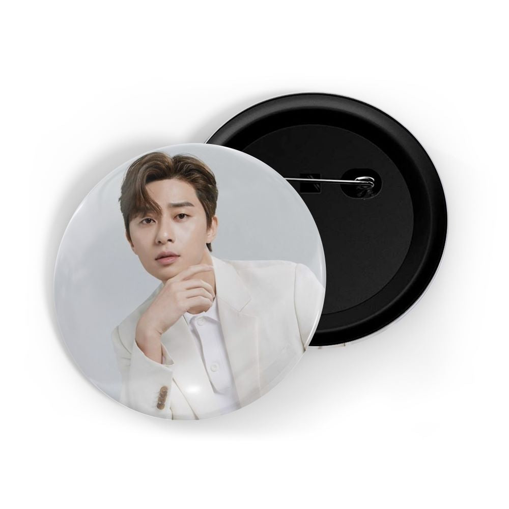 dhcrafts Round Pin Badges Multicolor Gong Yoo D7 Glossy Finish Design Pack of 1 (58mm)
